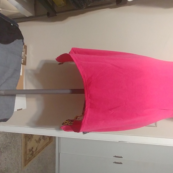 Woman Sz M Tiger Lightweight Nightgown - Picture 3 of 3